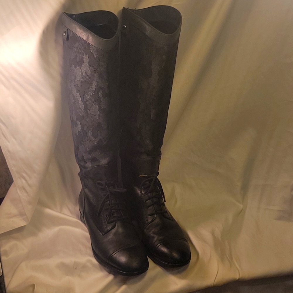 Joan & David Leather Riding Boots Size 7 1/2M